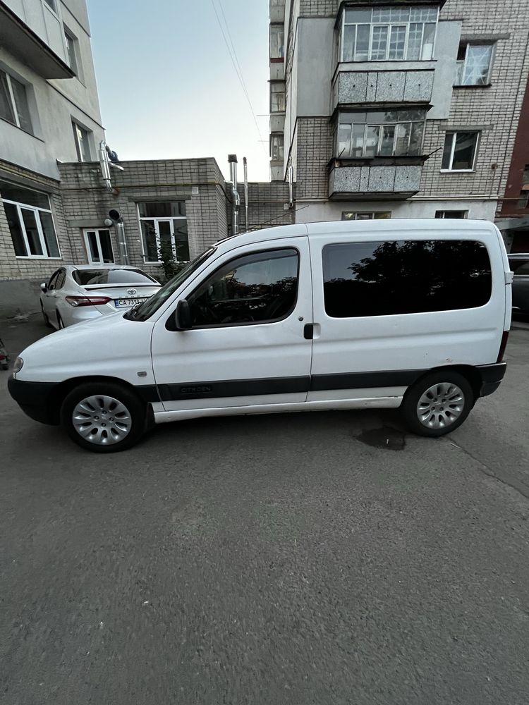 Сітроєн Берлінго