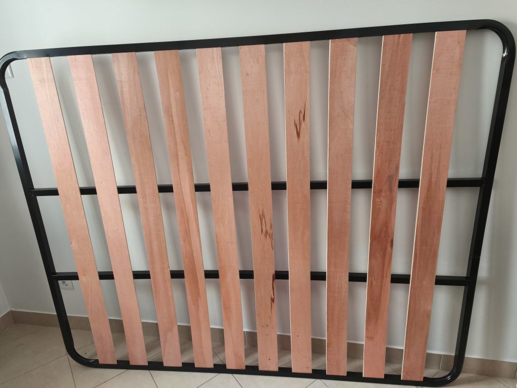 Estrado para cama