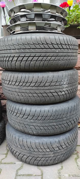 Komplet na zimę. Opony + felgi. Audi.