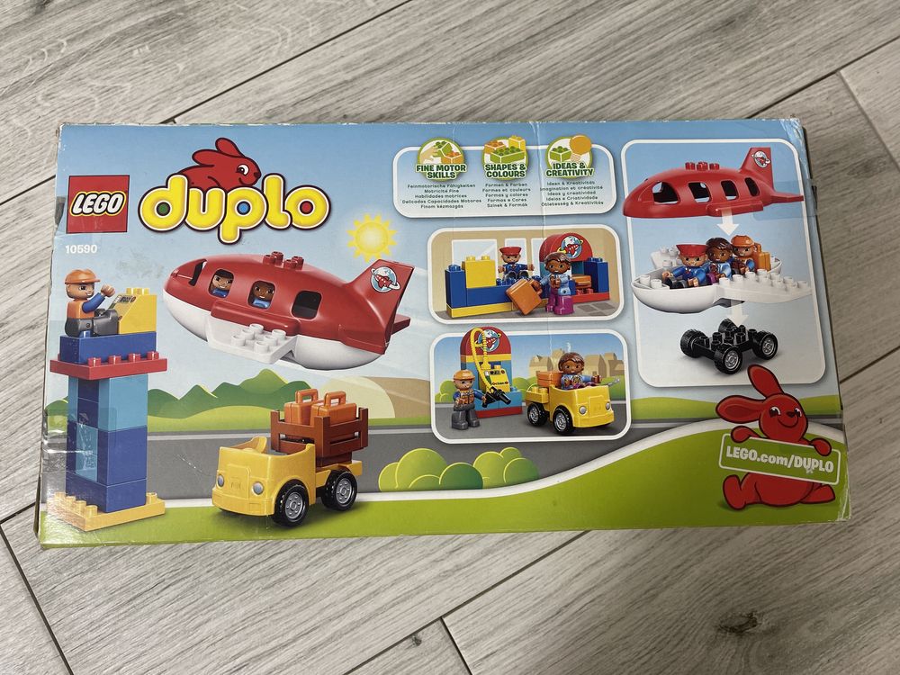 Lego duplo lotnisko 10590