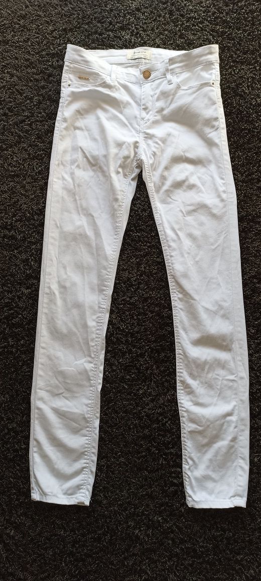 3 pares calças Slim fit, tamanho 36 só 12€