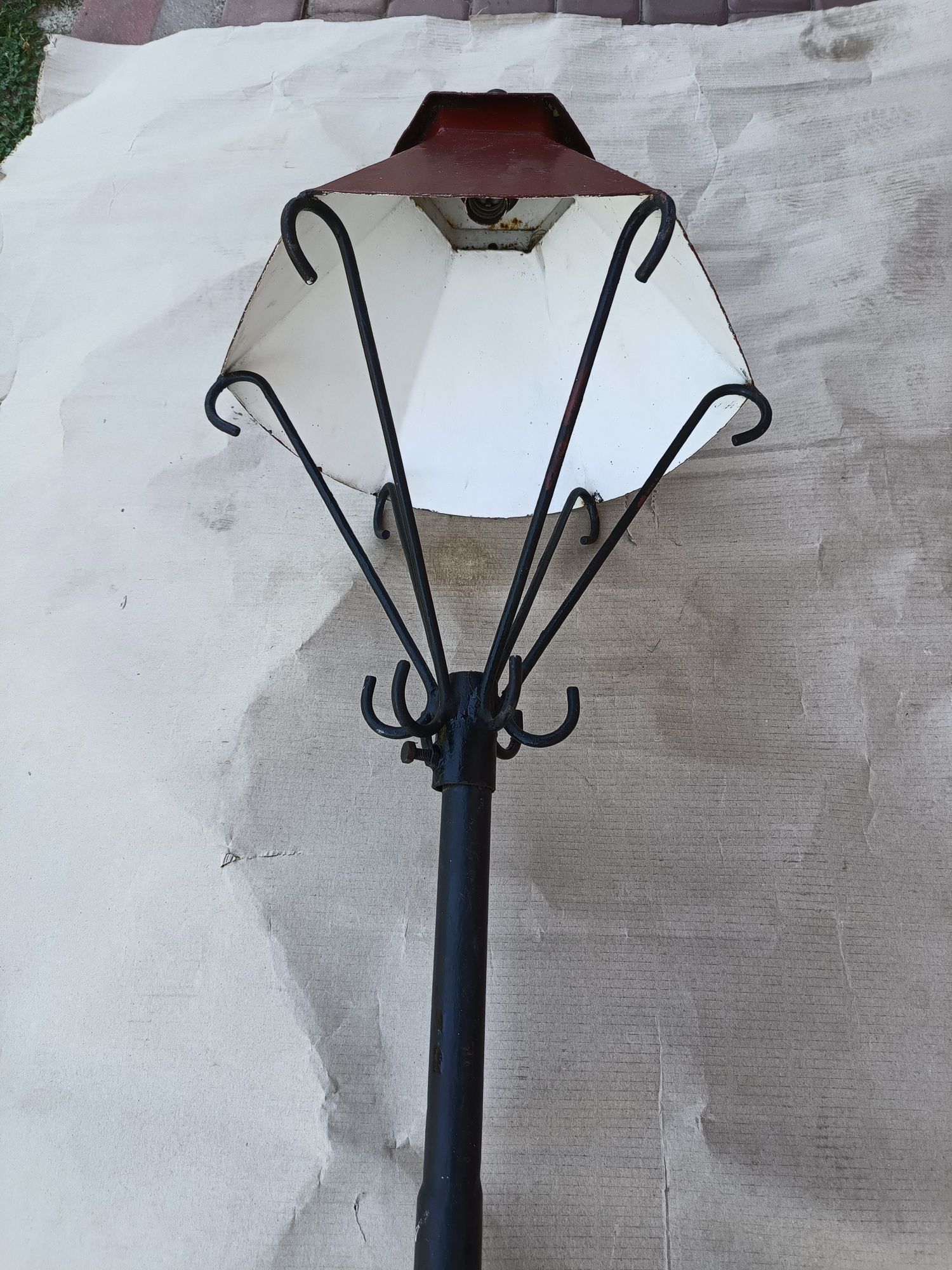Lampa ogrodowa z masztem 3m