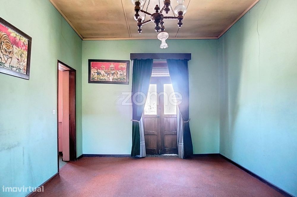 Moradia T2 no centro da Palhaça