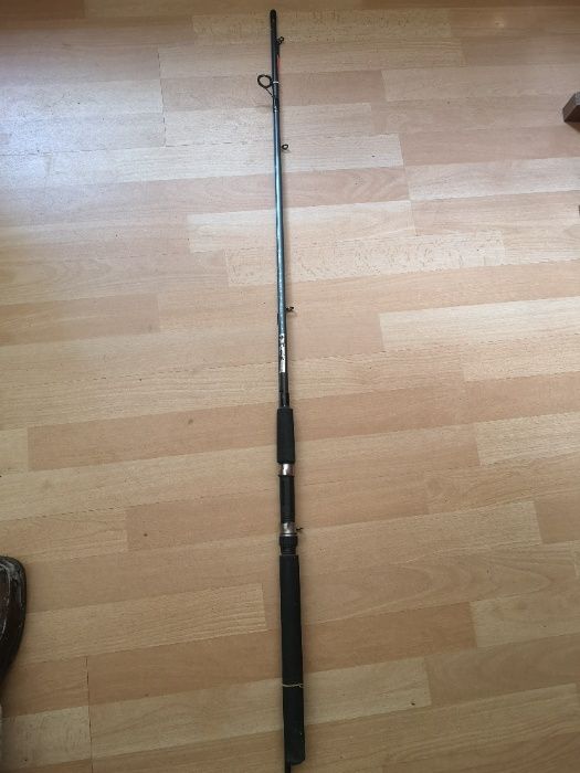 Vendo Cana Pesca B-Square, 2,30M ,Barco