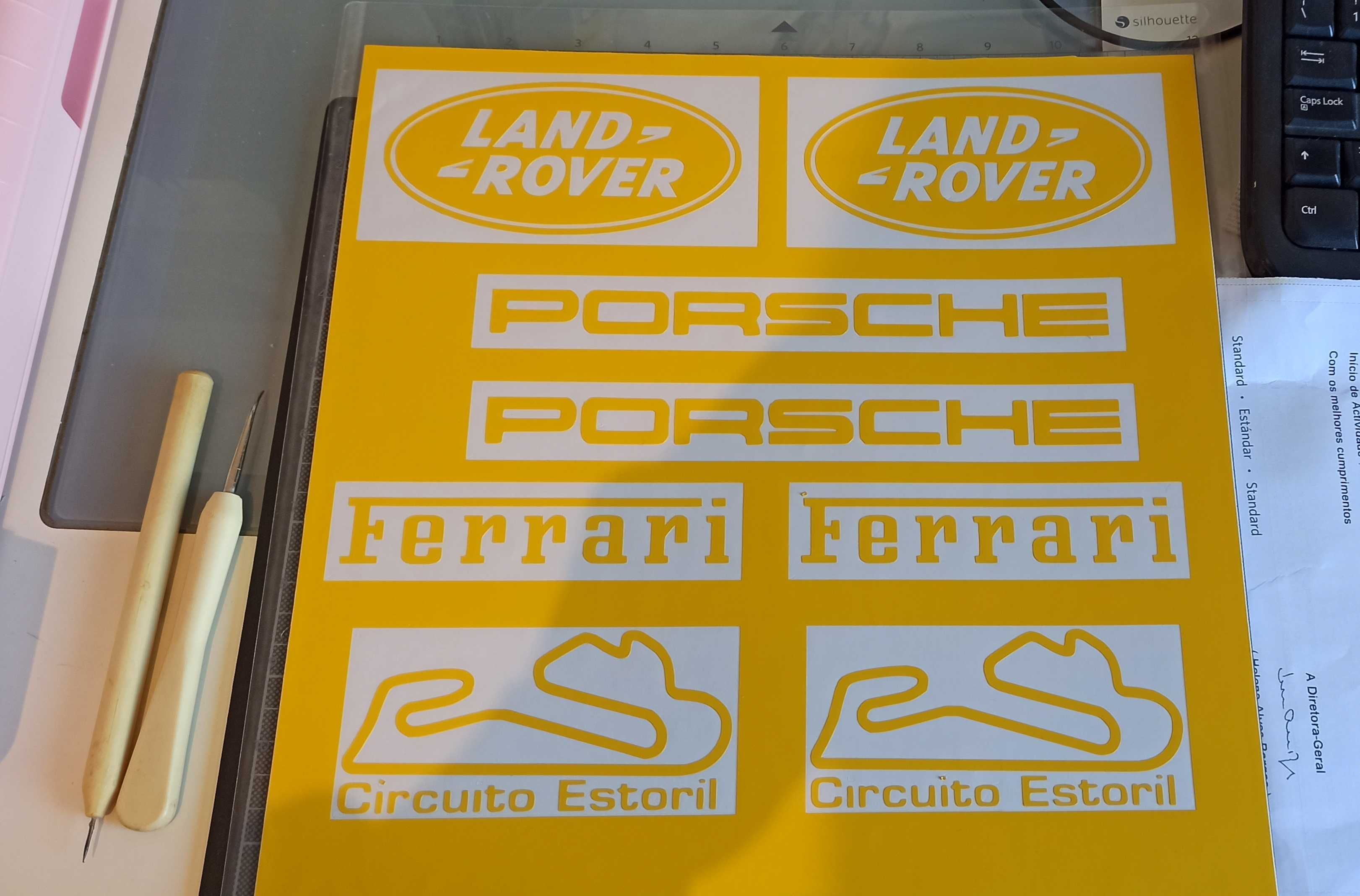 Autocolantes vinil personalizados - Jeep Land Rover Ferrari Porsche