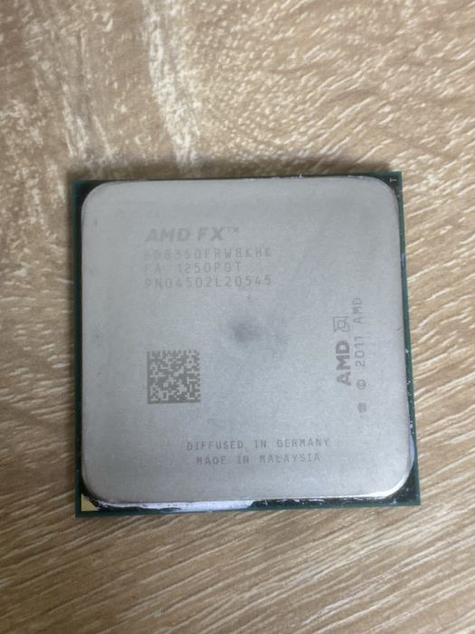 Процесор AMD FX-8350