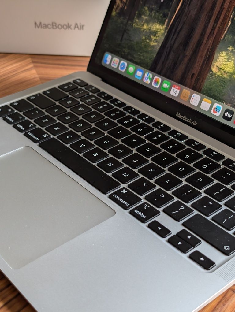 MacBook air m1 16/256