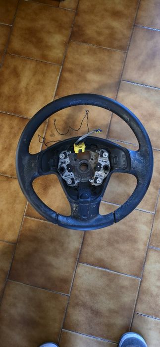 Volante Seat ibiza 6l