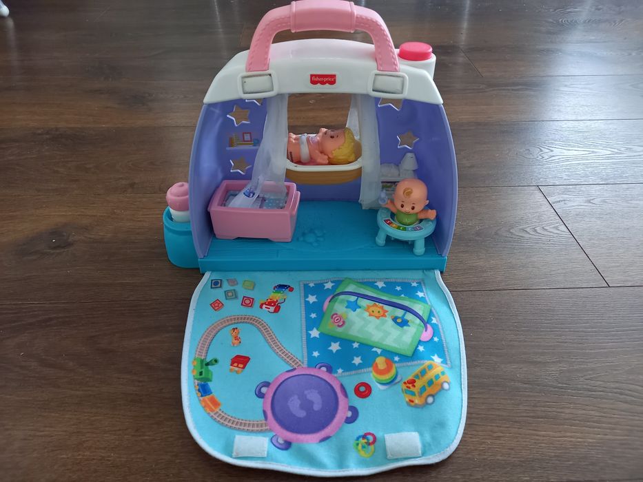 Domek walizka Fisher Price