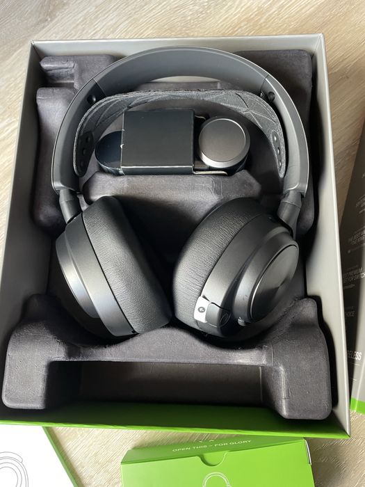 Навушники Steelseries Arctic Nova Pro, 7X, 5P wireless