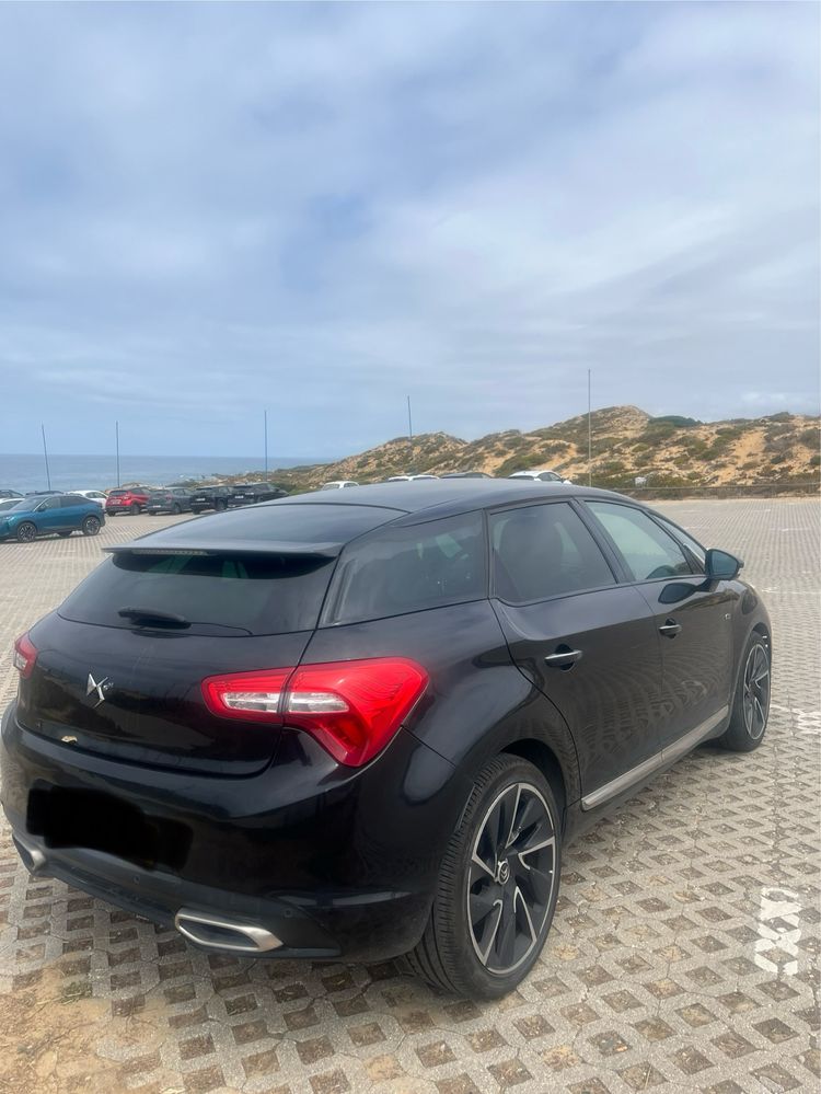 Citroën DS5 Hybrid 2.0 Sport Chic – Excelente Estado | Topo de Gama