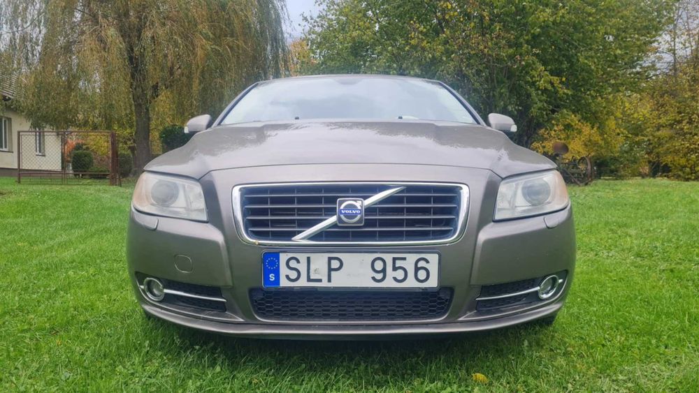 Volvo S80 2.5T 200km !