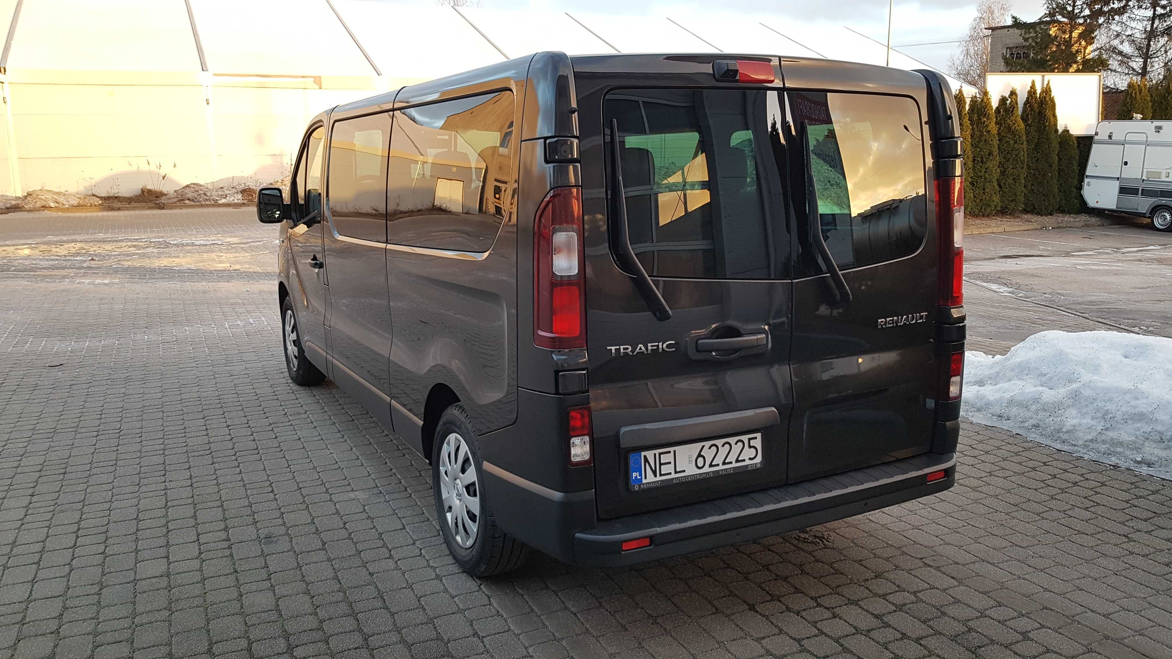 Wynajem Najem Wypożyczenie Bus Van 9 osobowy Trafic Vivaro Ełk