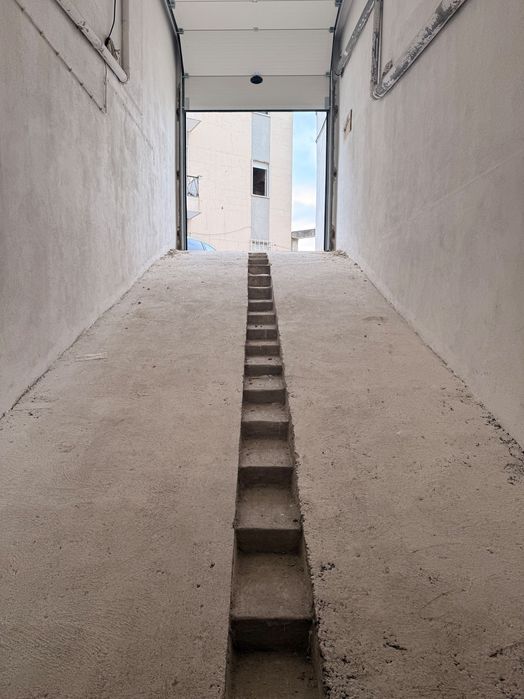 Vende-se Garagem 30 m2