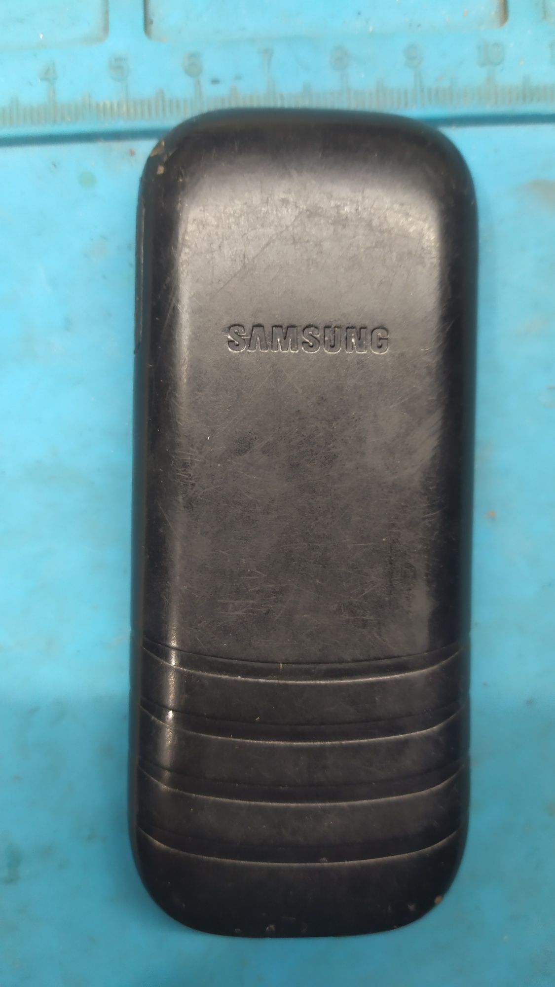 Продам Samsung e1220i