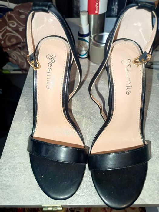 Каблуки женские туфли