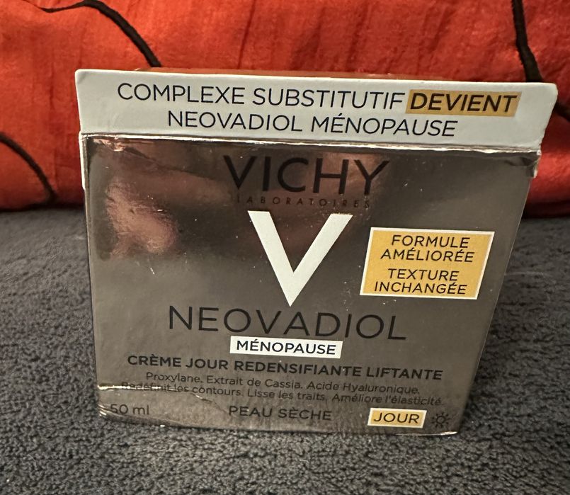 Vichy Neovadiol. Menopauza. Skóra sucha