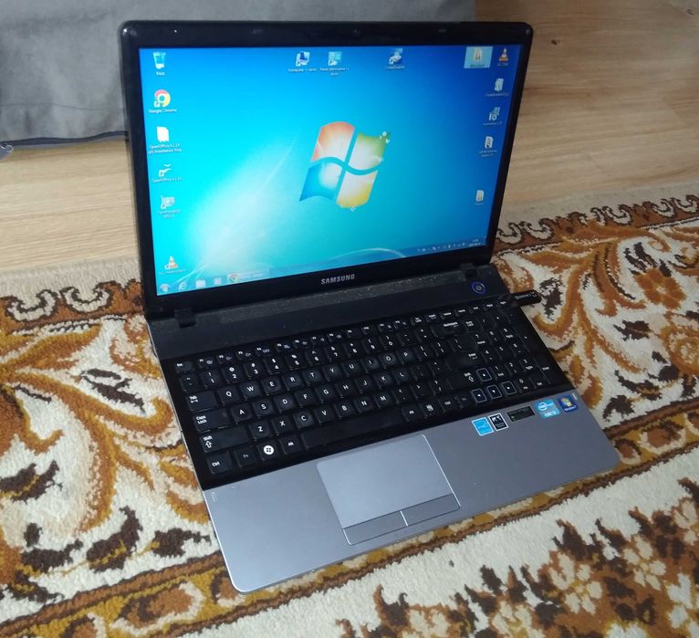 Samsung 300E i3 4x2.4Ghz| 8GB RAM| 750GB HDD |GF 610M 1GB |Bateria 3h