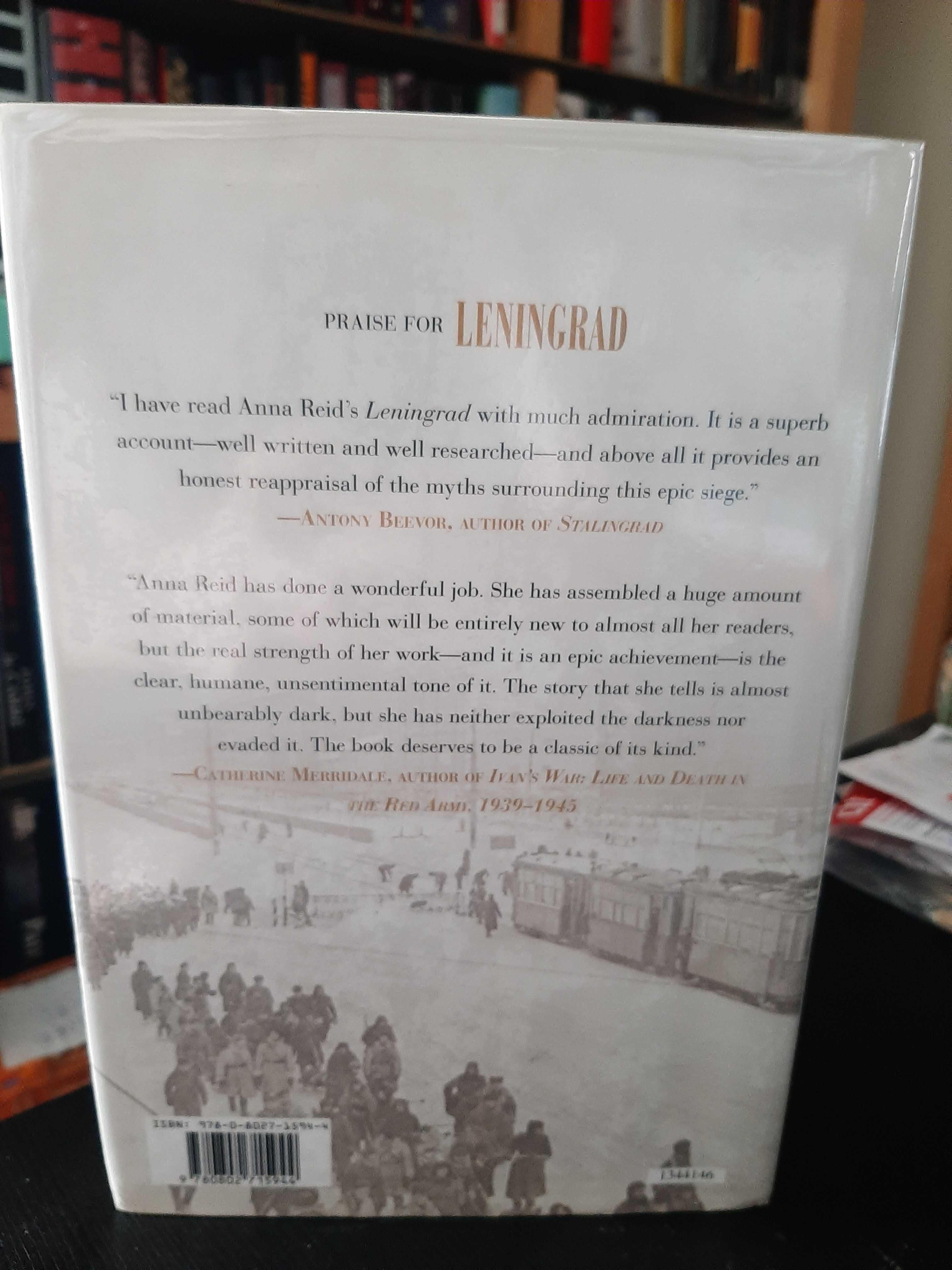 Anna Reid – Leningrad: The Epic Siege of World War II, 1941-44