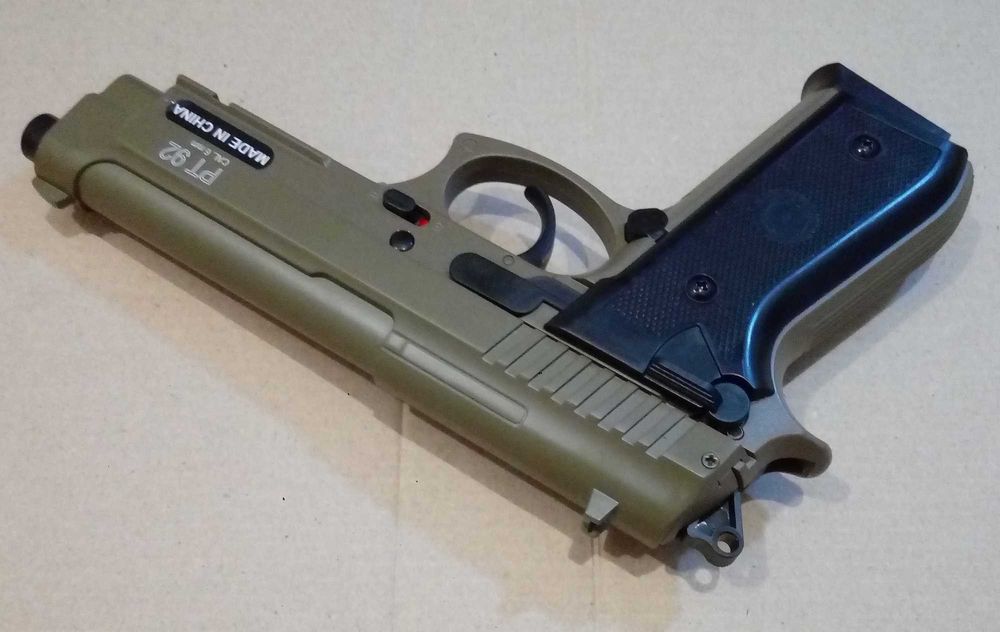 Игрушечный пистолет TAURUS PT92 Metal Slide Tan, детский на пульках