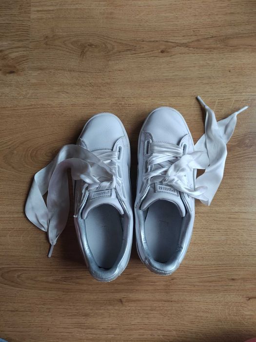 Białe buty sportowe damskie puma heart basket