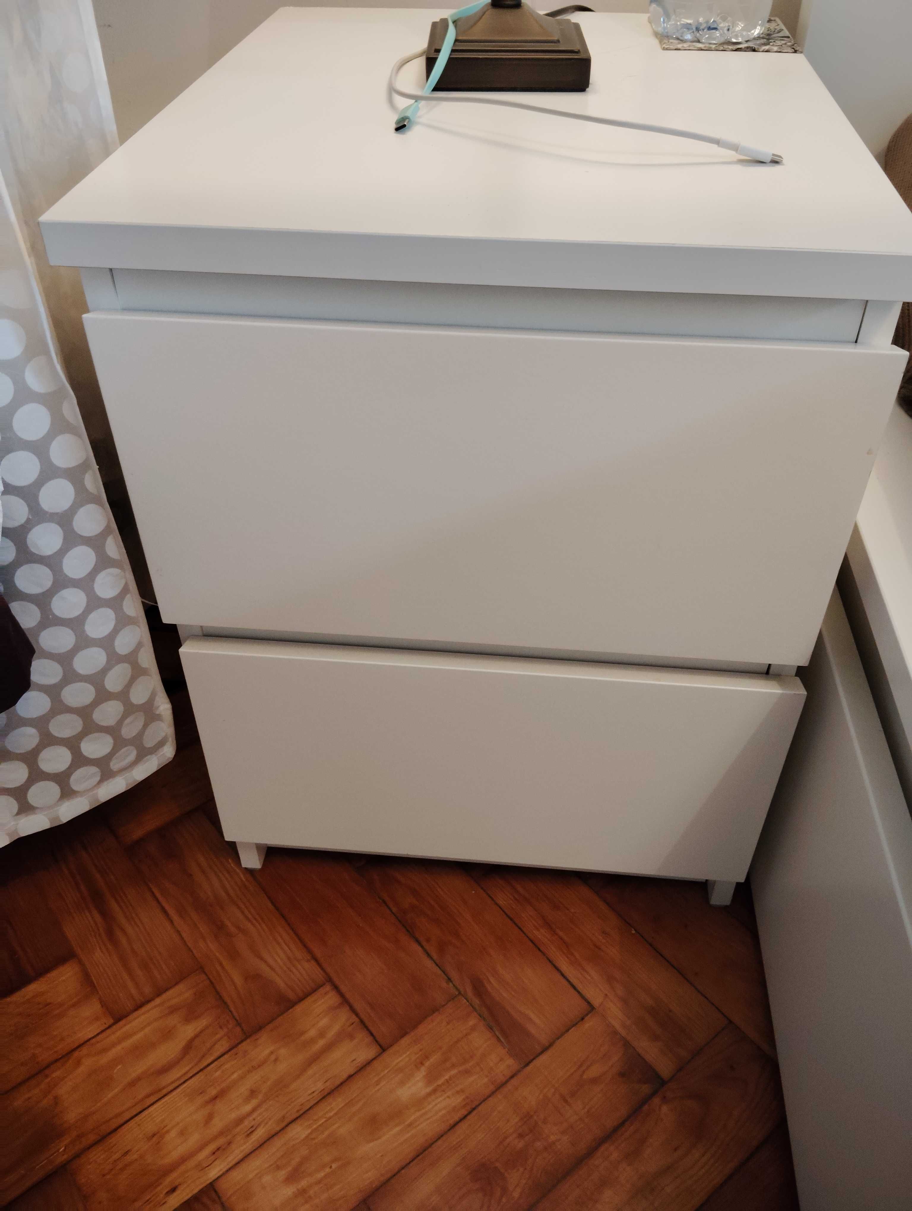 Cama MALM Ikea + Mesas Cabeceira + Gavetões cama