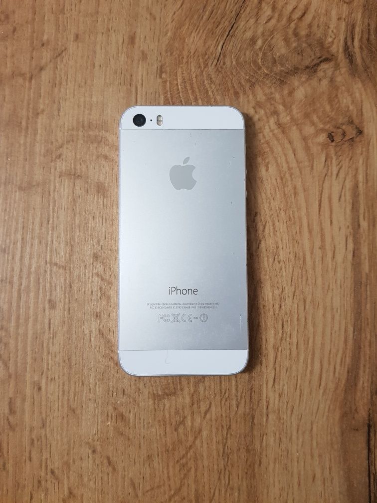 (NIEAKTYWNE DO 27.07) iPhone 5S 16GB A1457