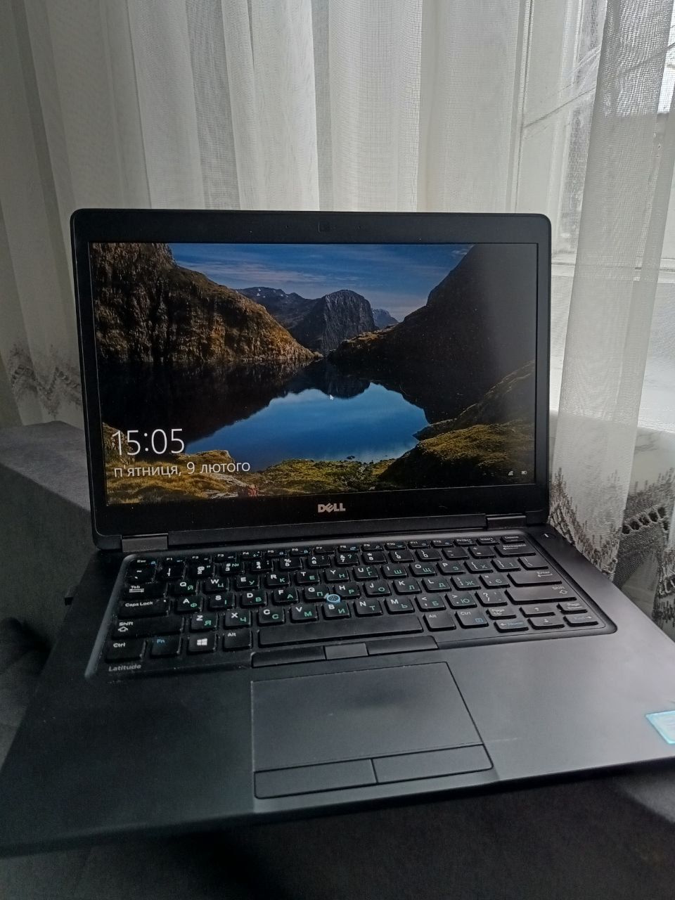 Ноутбук дел латітюд ноут Dell latitude 5480 16ram core i5-6300 ssd256