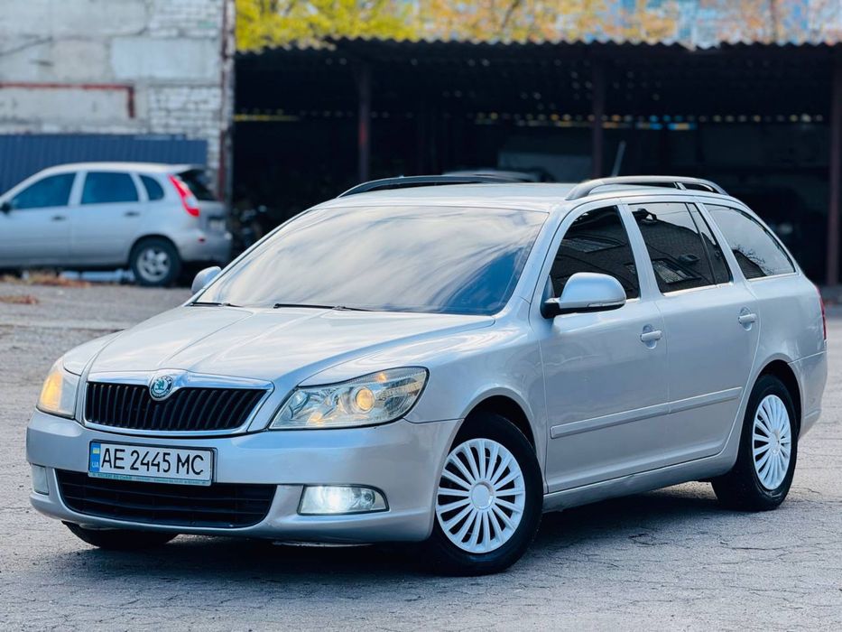 Продам шкоду в отоичном состоянии! 1,6 дизель !