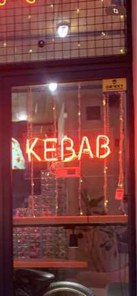 Неонова вивіска kebab