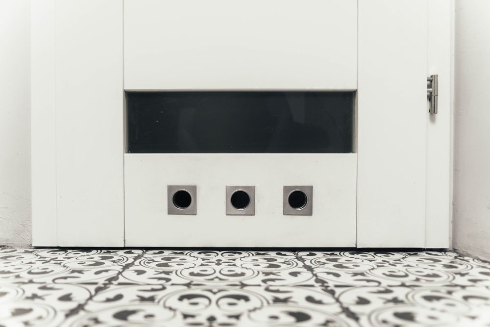 Drzwi łazienkowe z ościeżnicą