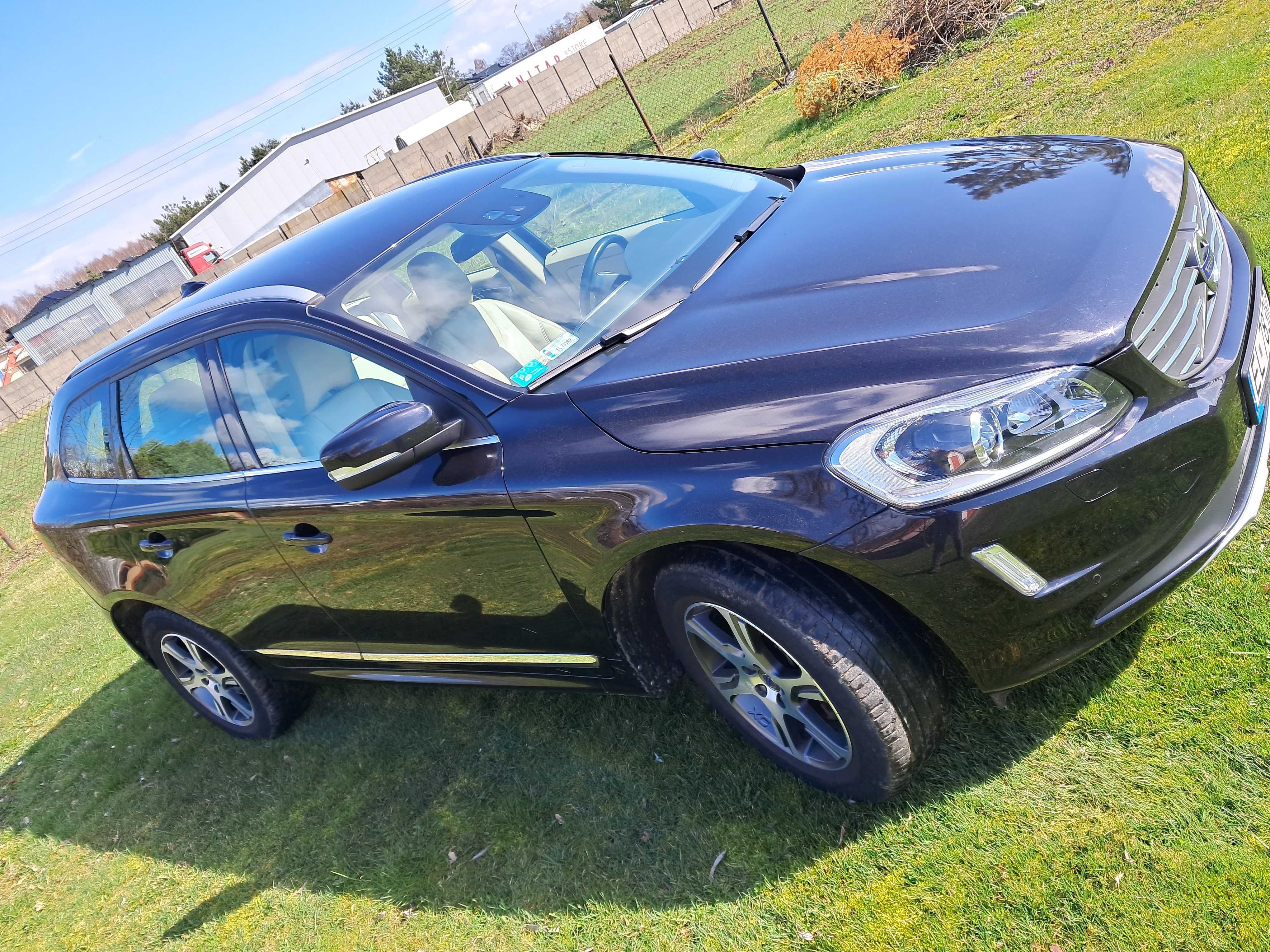 Volvo XC 60 Summum 2,4 D5