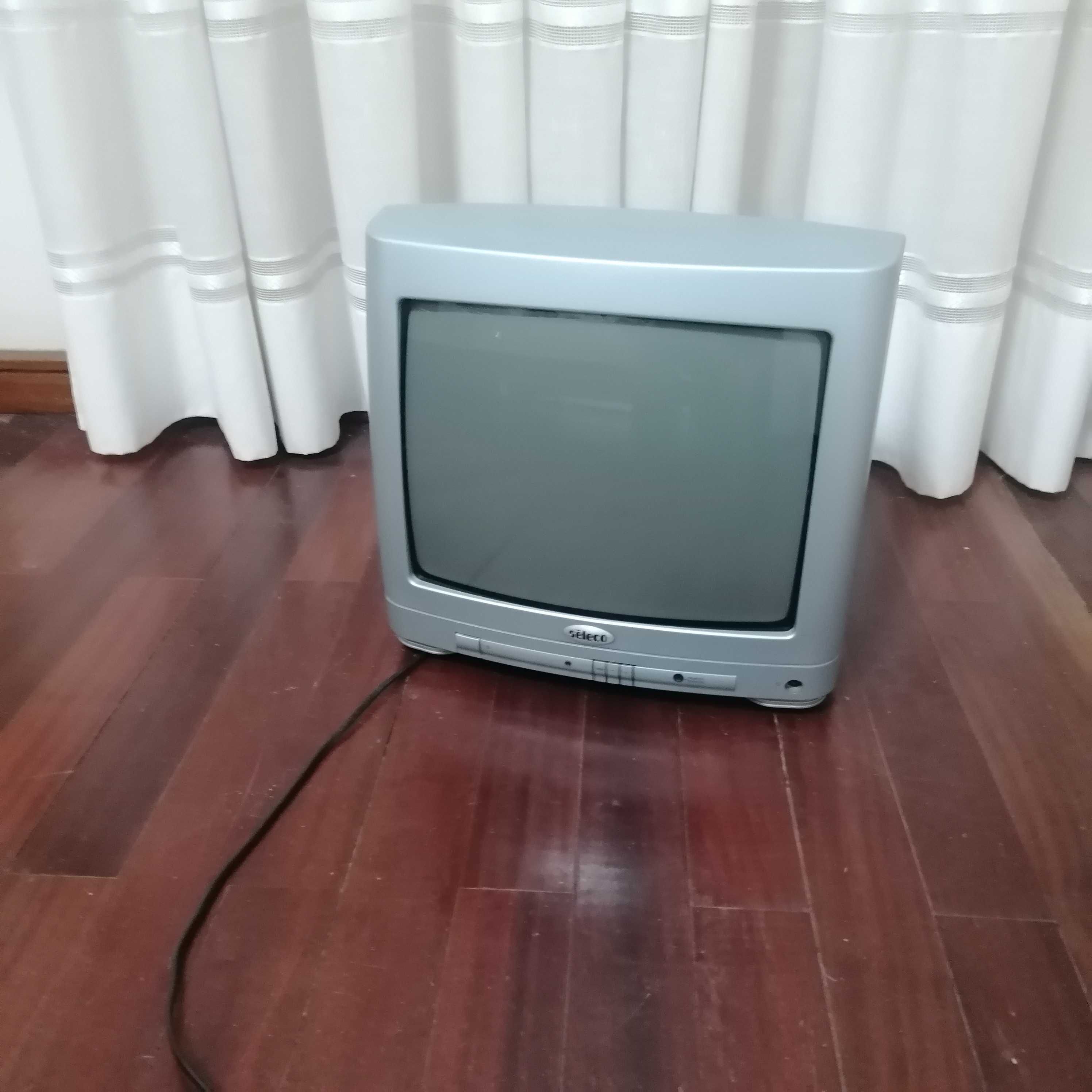 tv antiga marca seleco