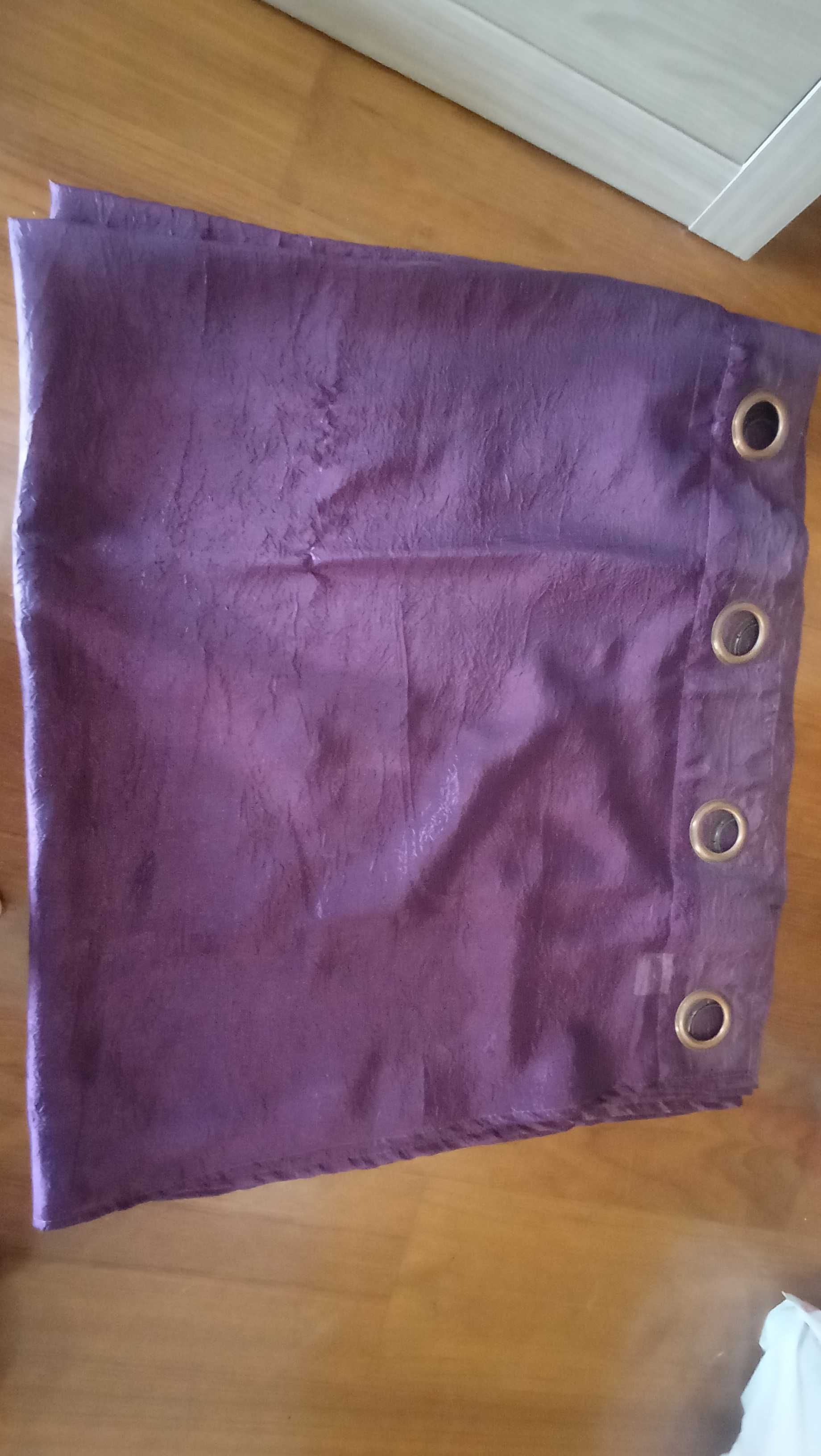 Cortinado Roxo (medida: 140x260)