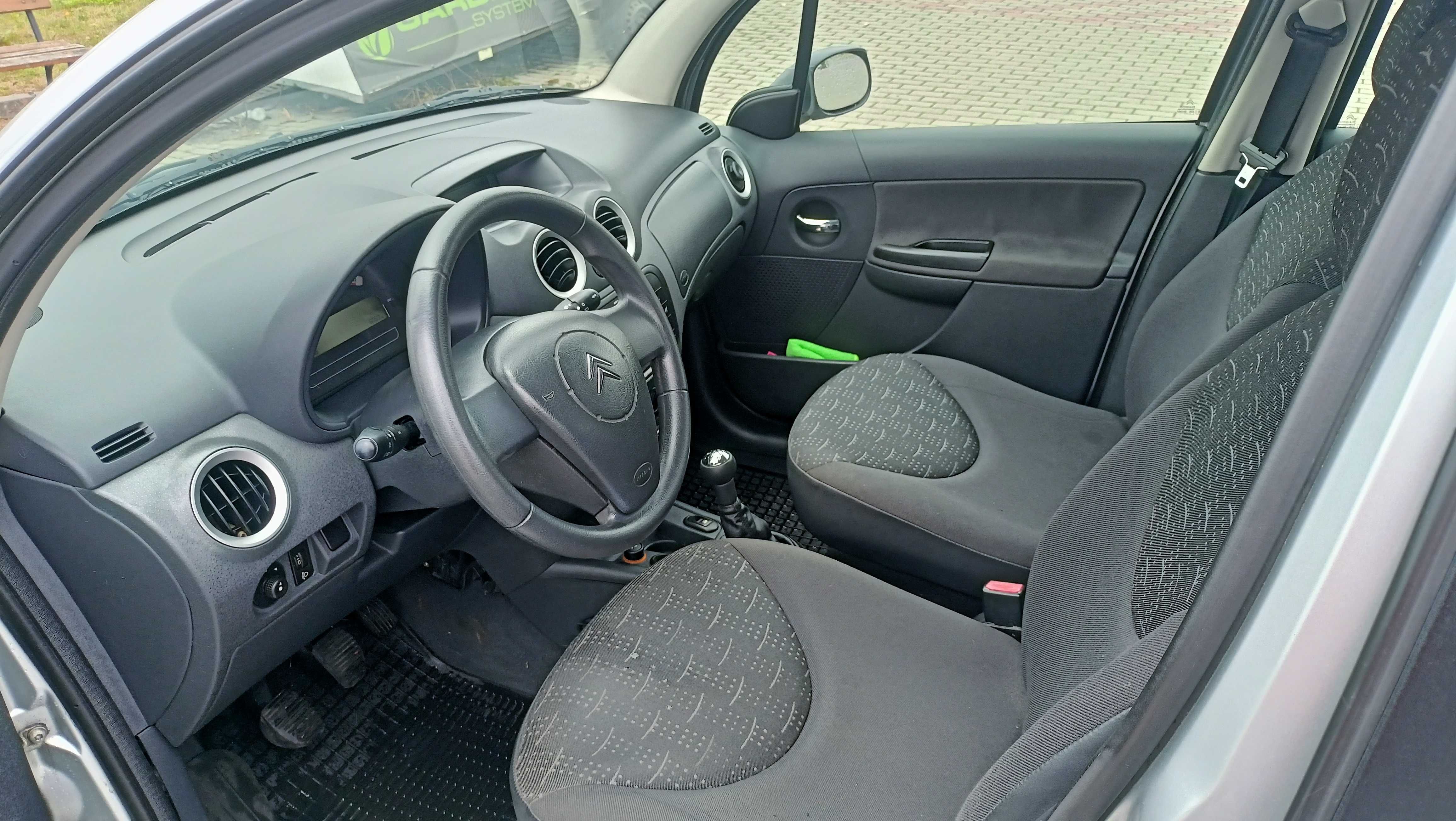 Citroen c3 Rok 2006  1,1cm3
