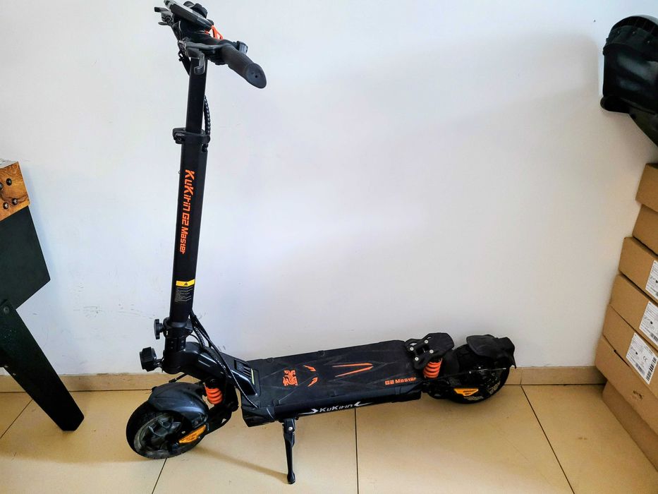 Hulajnoga elektryczna kukirin g2 master