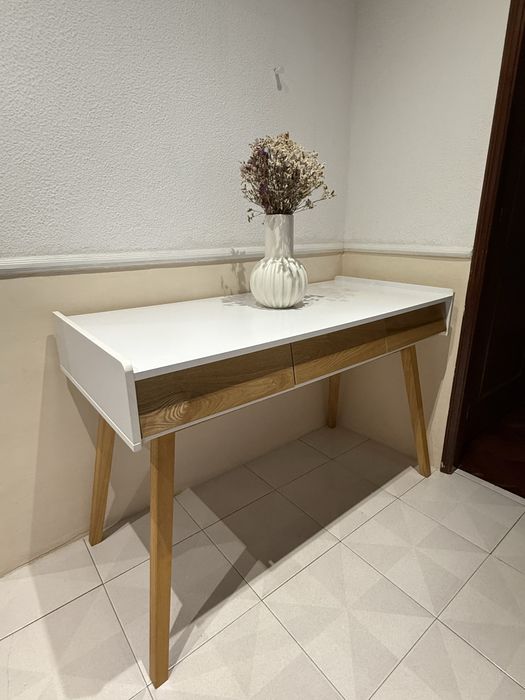 Consola de entrada