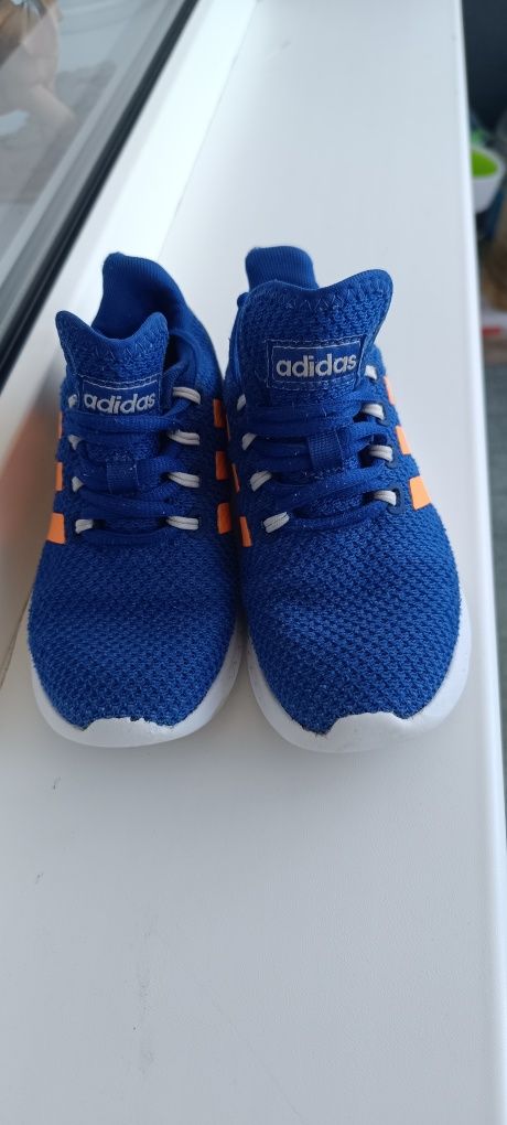 Кросівки Adidas. Оригінал. 30 р.