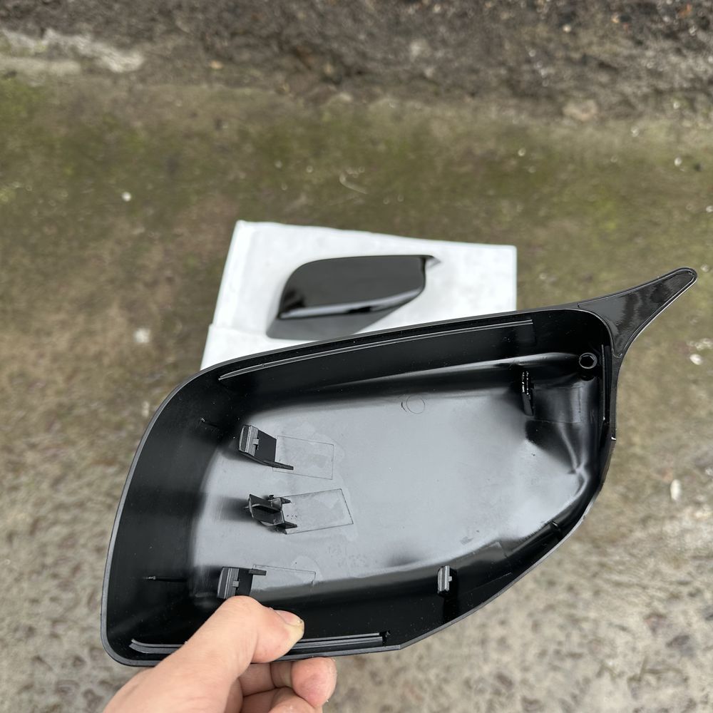 Накладки зеркал в м стилі bmw e60 e61 e63 e64 бмв BMW E60 E61 E63 E64