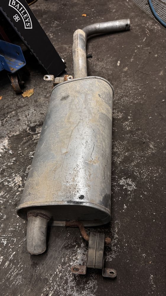 Tlumik koncowy audi a4 b5 1.6 1.8