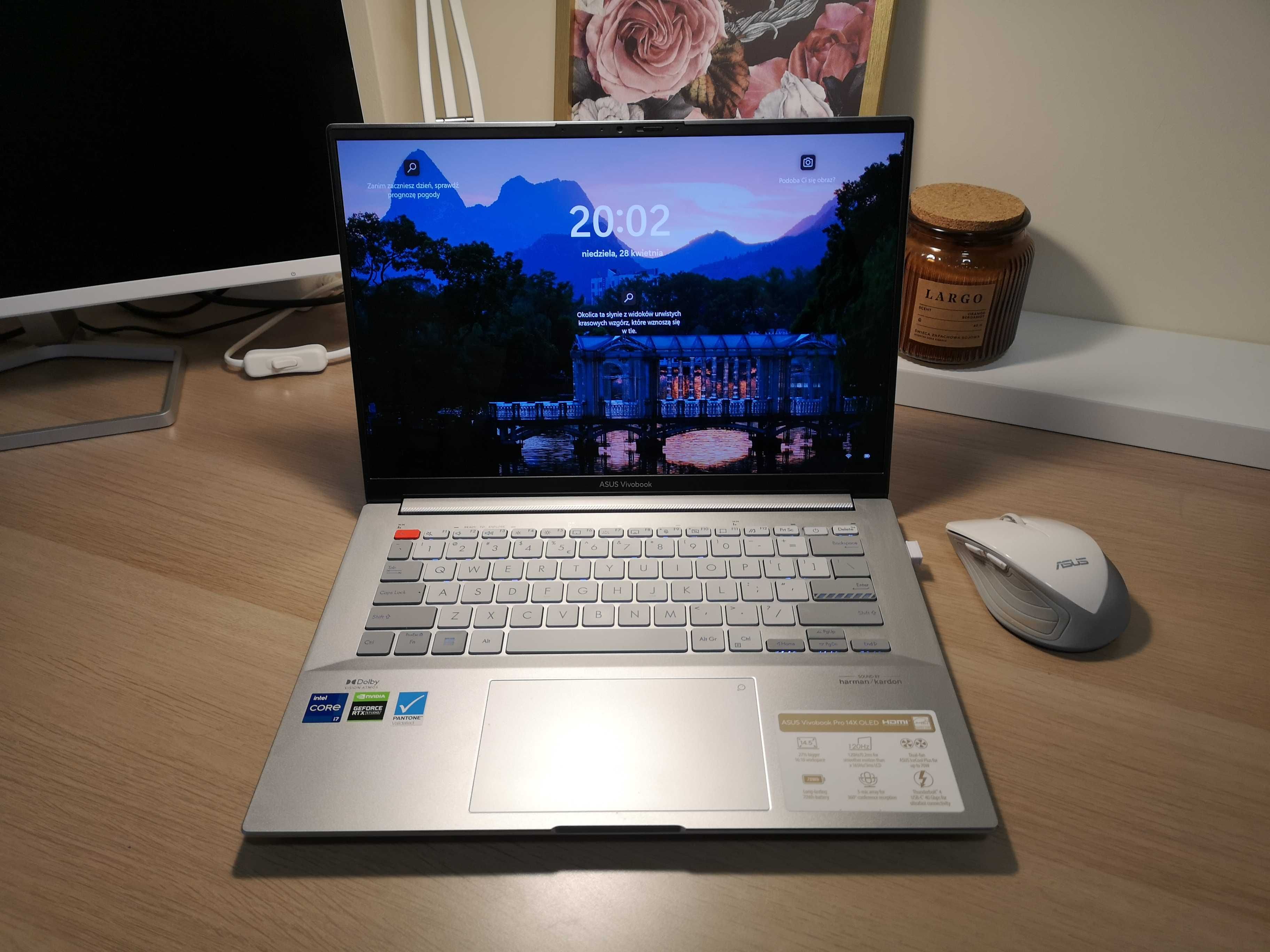 ASUS Vivobook Pro 14X N7401ZE OLED 14,5"  RTX3050Ti