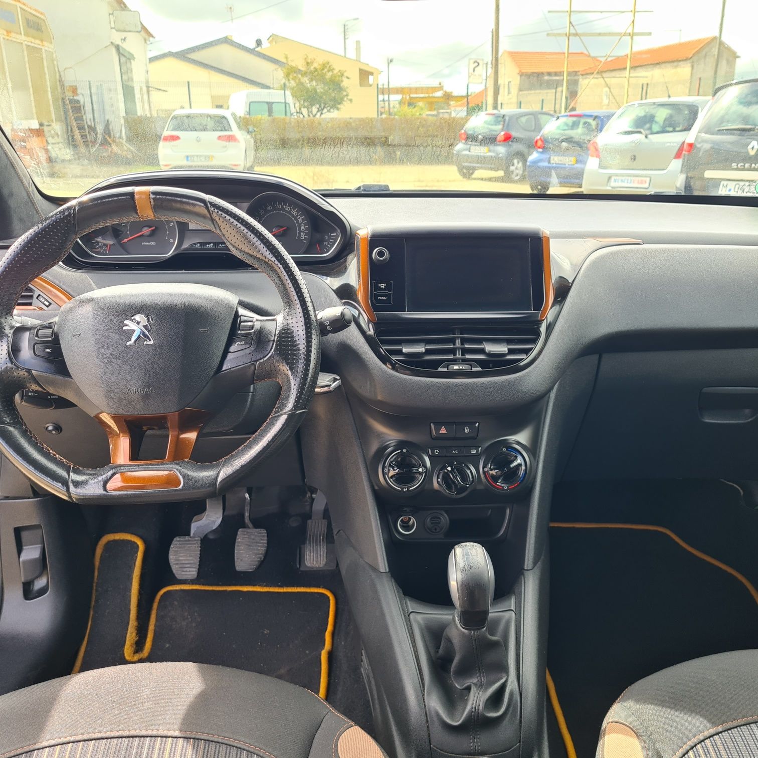 Peugout 208 gt hdi jantes borbet ,molas ,edicao limitada lindo