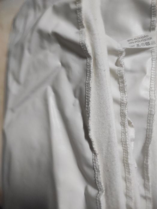 Resguardo impermeável para cama de bebé