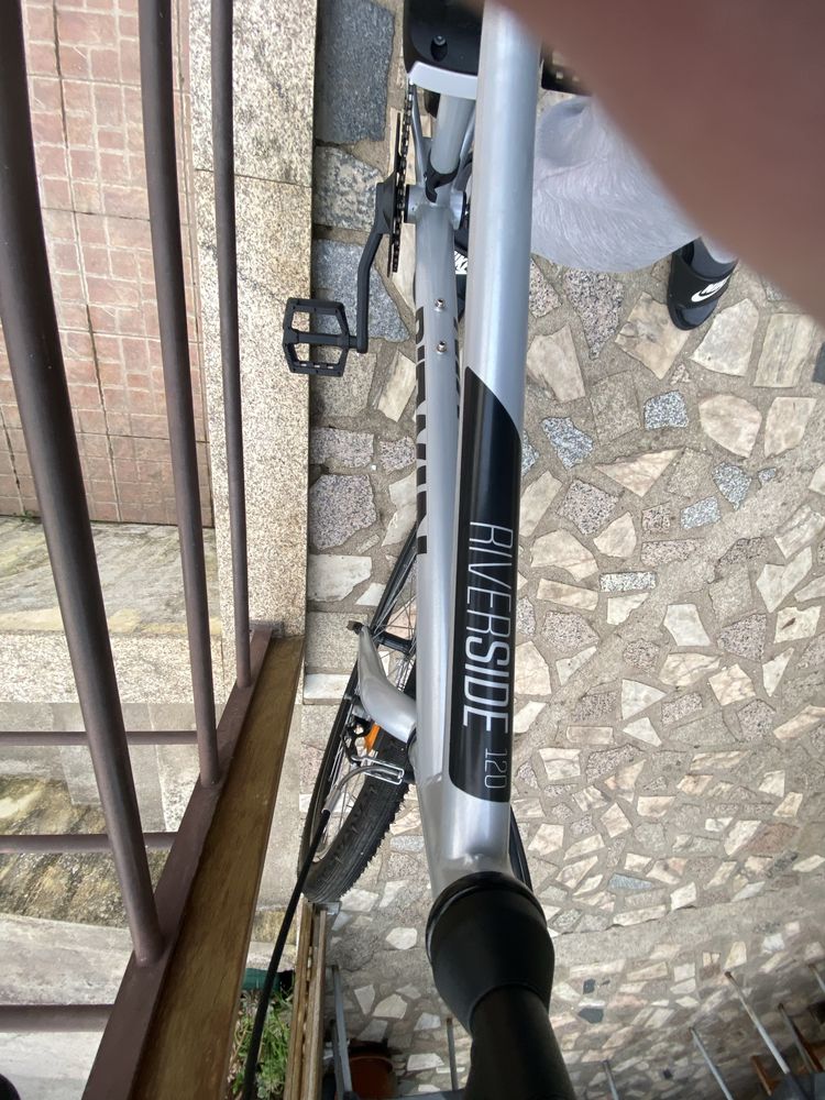 Bicicleta modelo riverside 120 , ja com cadeira para crianca