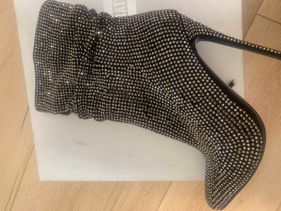 Жіночі черевики Attizzare MIRATON (МИРАТОН)