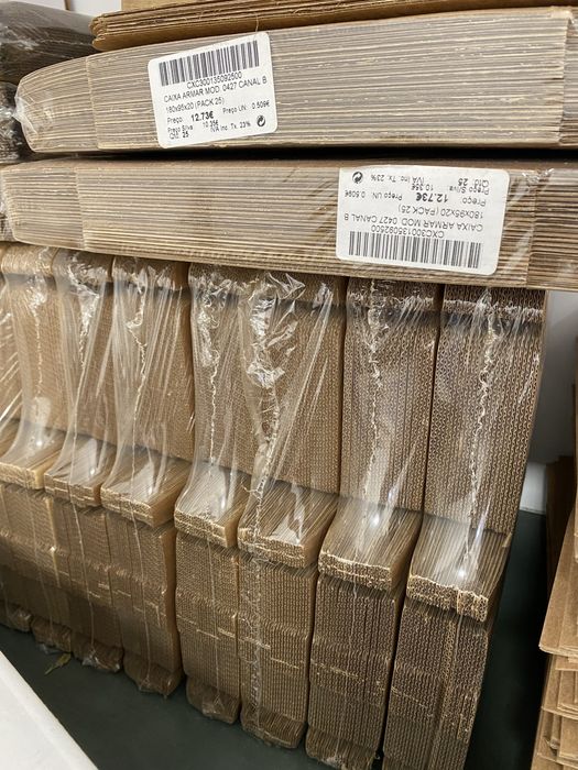 lotes de caixas pequenas