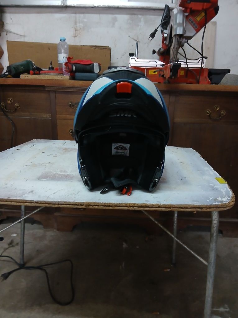 Capacete modular