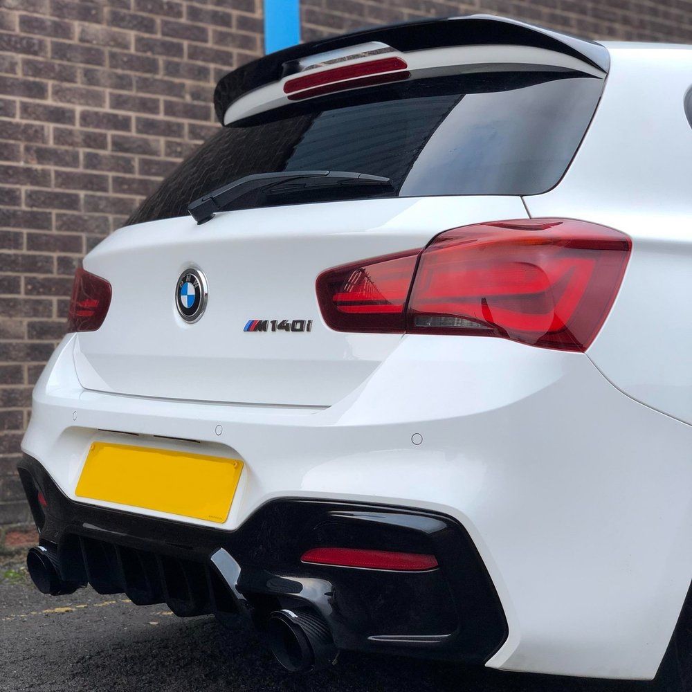 PÁRA-CHOQUES TRASEIRO BMW SÉRIE 1 F20 F21 LCI PACK M PERFORMANCE NOVO