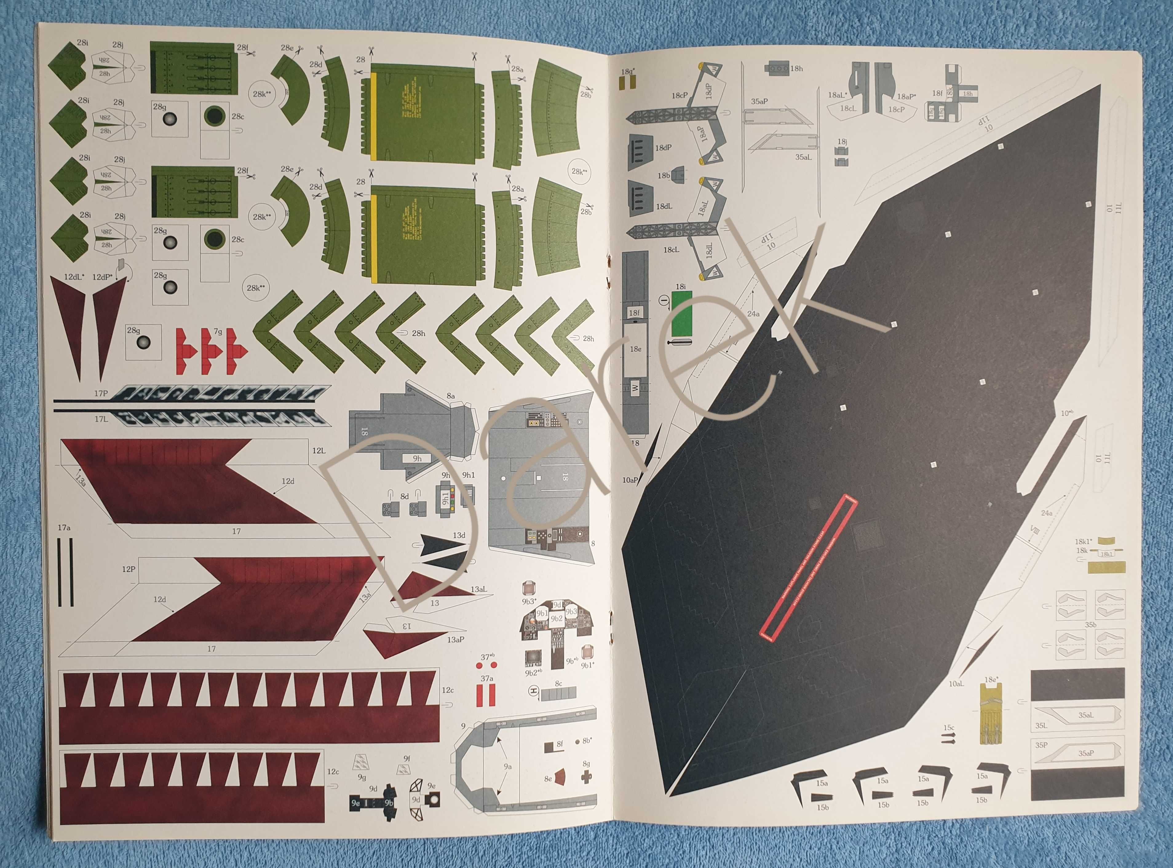 F-117A NIGHTHAWK Military Model 1-2/2000 Haliński model kartonowy