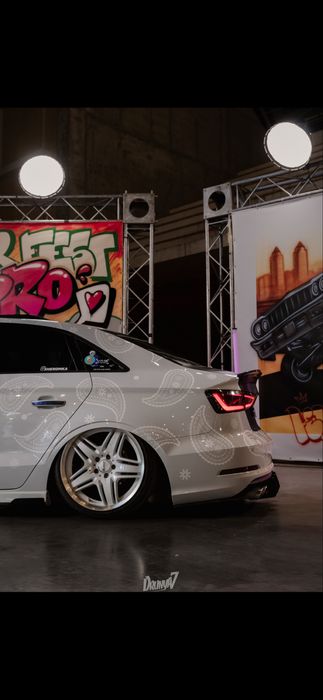 Продам Audi A3 8v 2.0 tdi официал,первый владелец